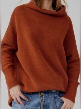 Free people slouchy sweater rust size small